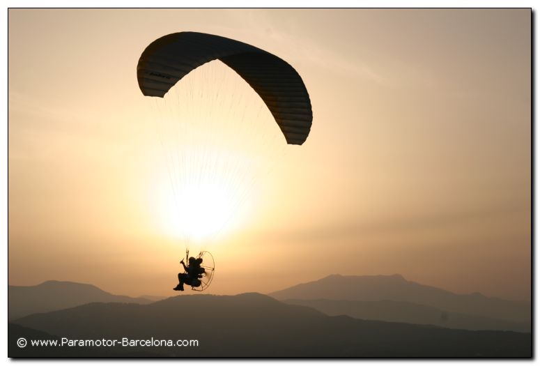 www.Paramotor-Barcelona.com